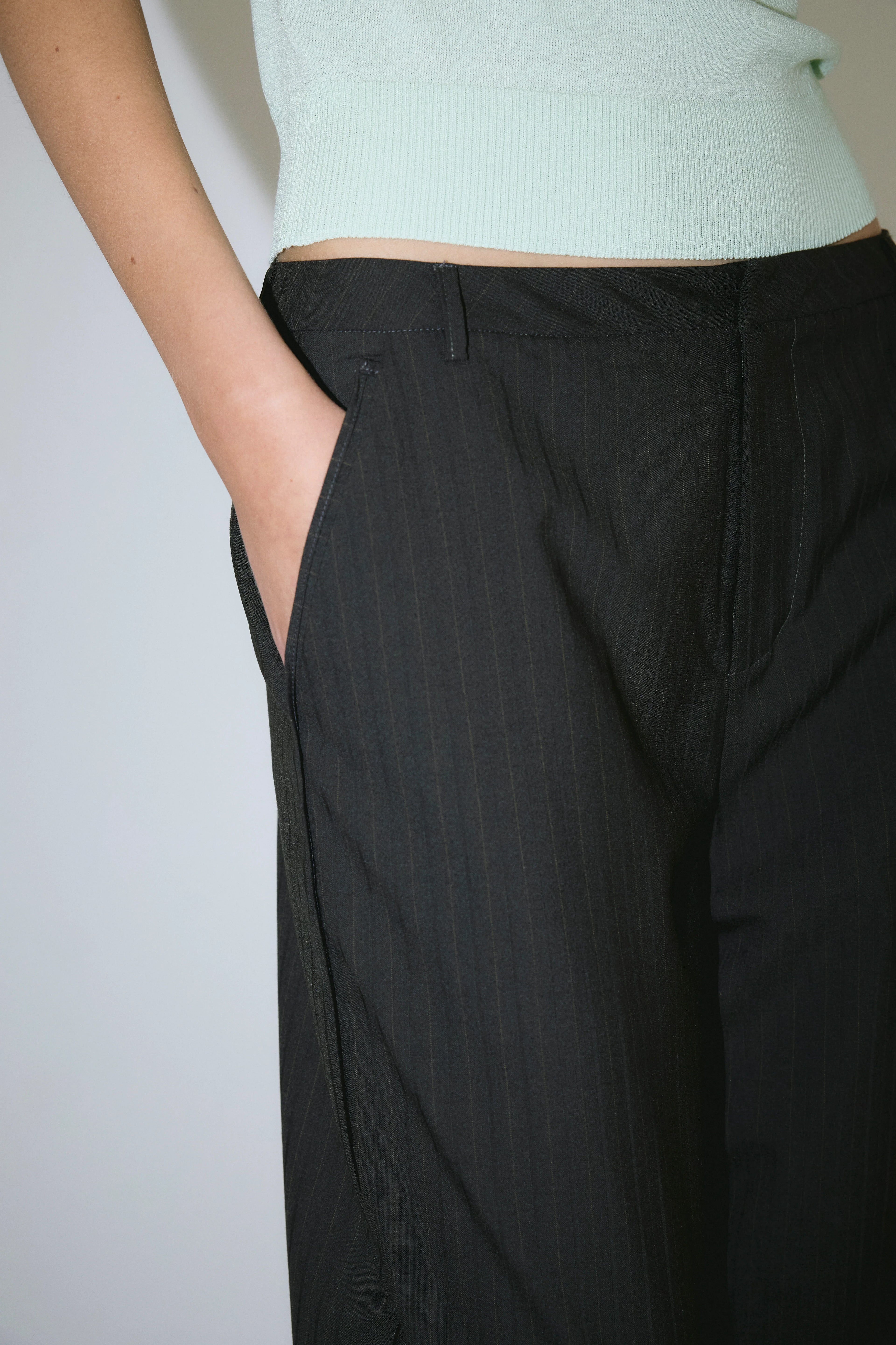 THE BIND PANT - CHARRED BLACK STRIPE
