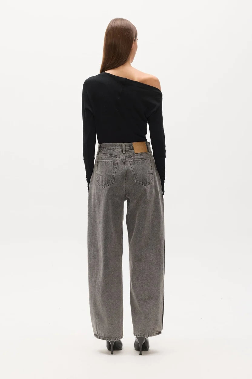GISELLE KNIT TOP - BLACK
