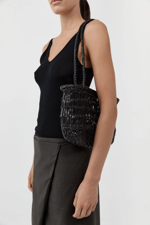 (PRE-ORDER) TEXTURED PETIT BAGU - BLACK
