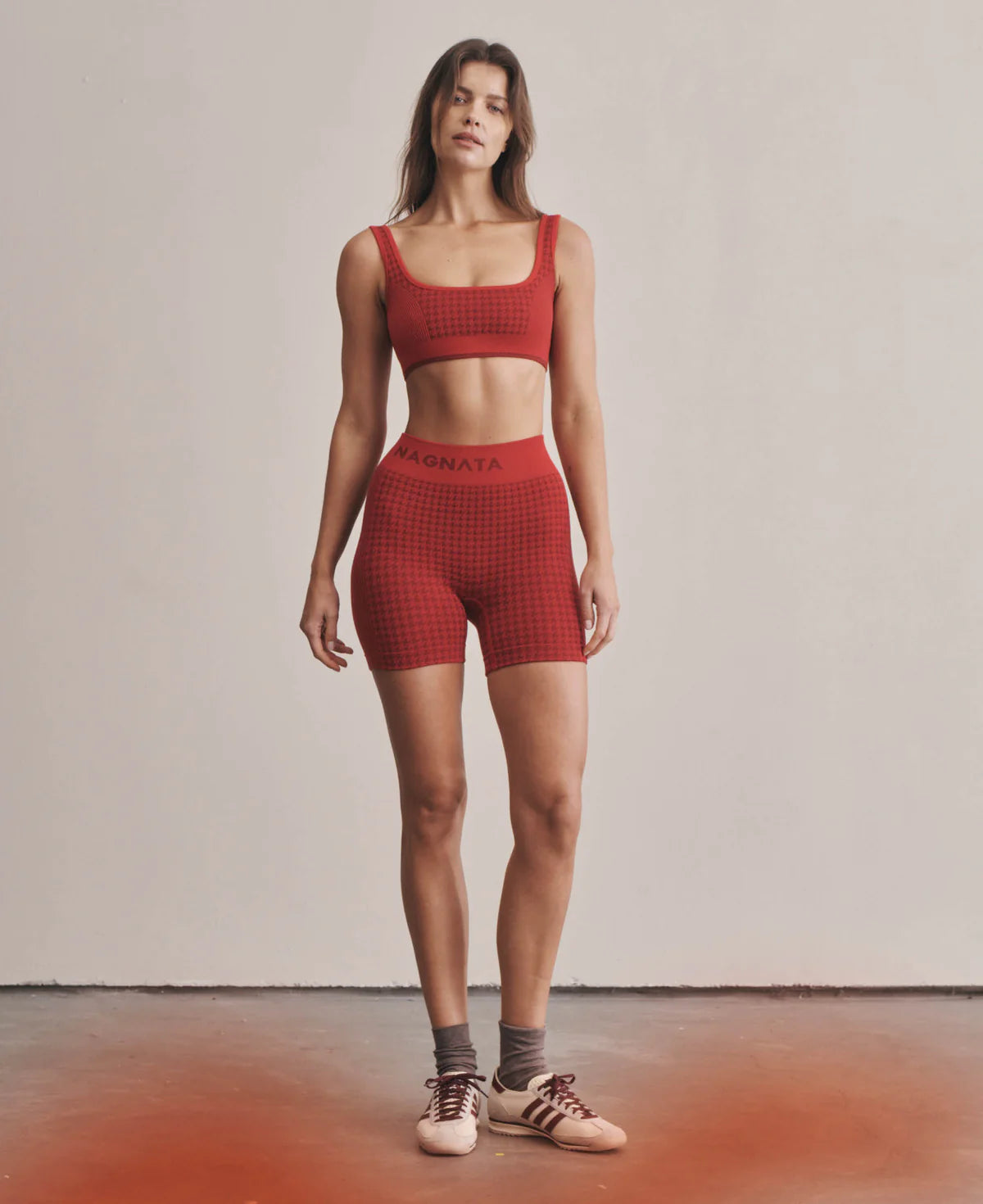 HOUNDSTOOTH WOOL BRALET - CRIMSON