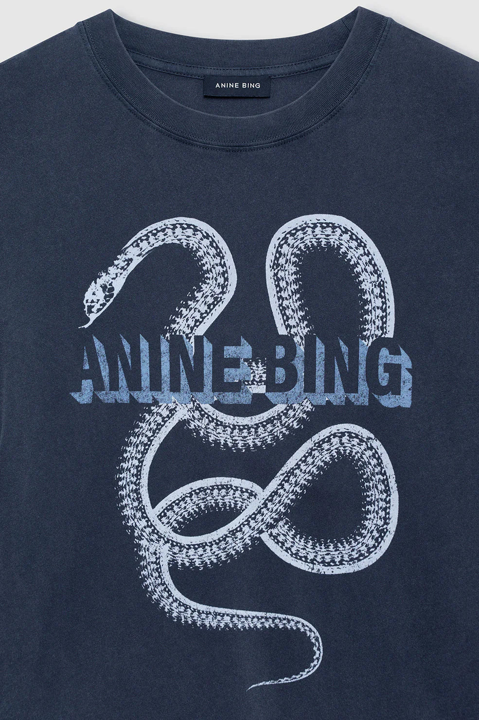 LILI TEE SNAKE - WASHED BLACK