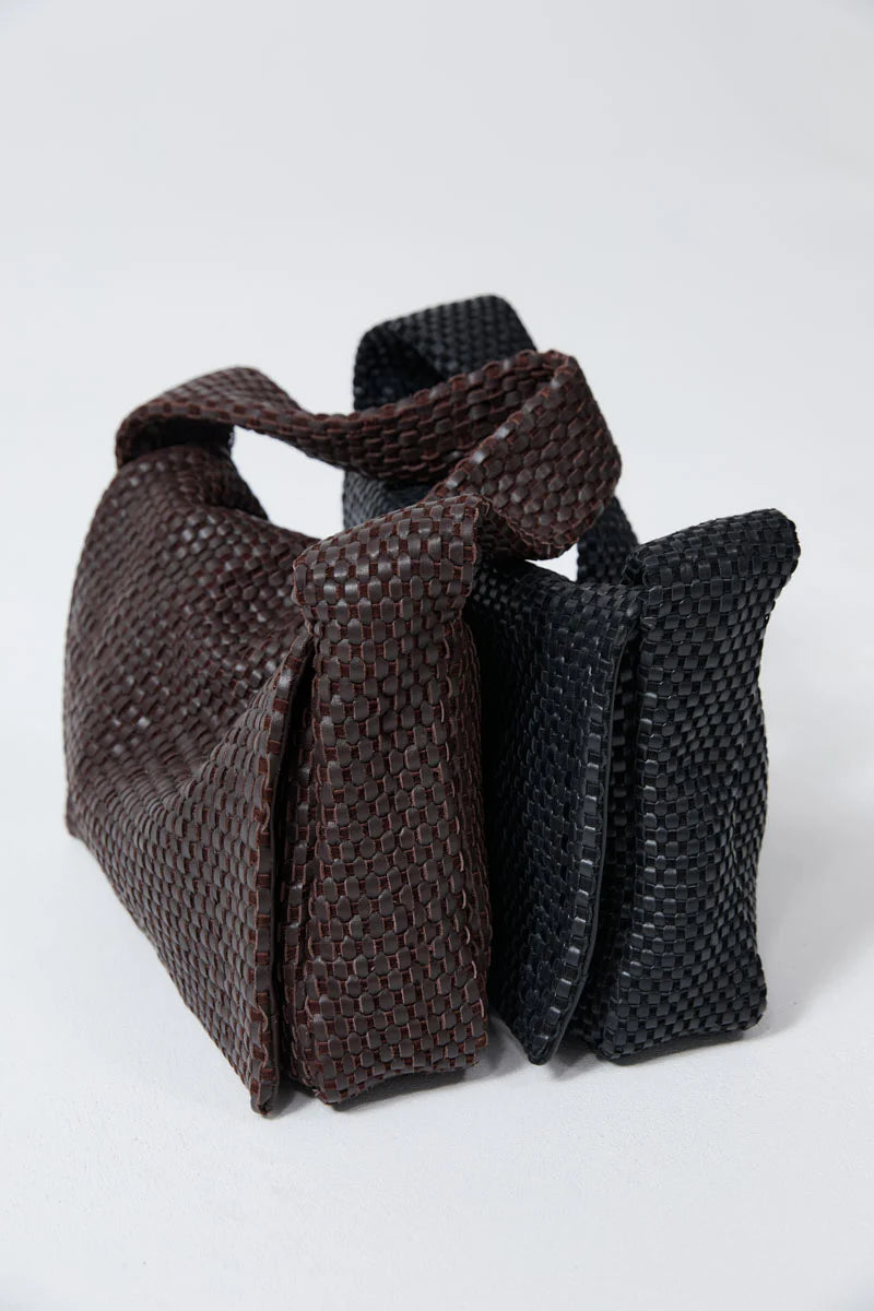 LATTICE EVERYDAY SATCHEL - BLACK