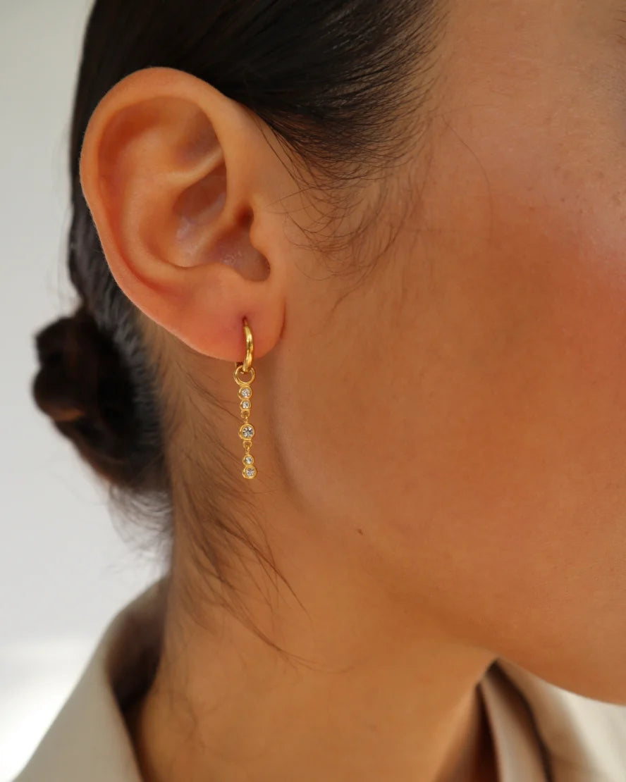 LILIBETH EARRINGS - GOLD.CRYSTAL