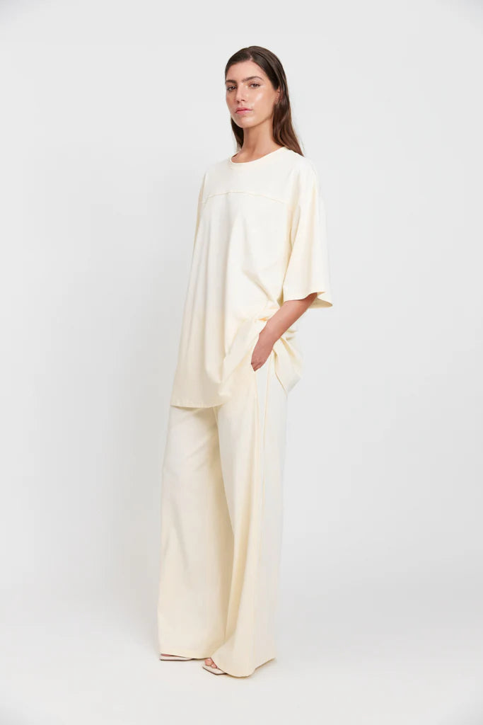 ISOLA TEE - BUTTER