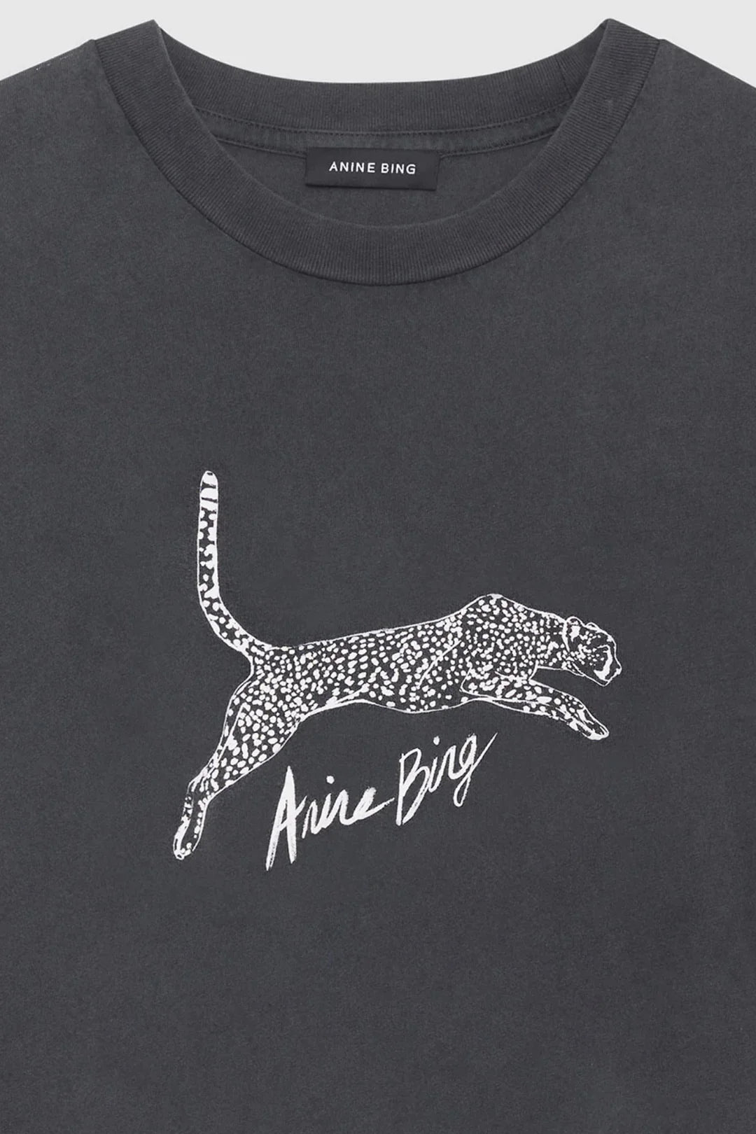 WALKER TEE SPOTTED LEOPARD - WASHED BLACK