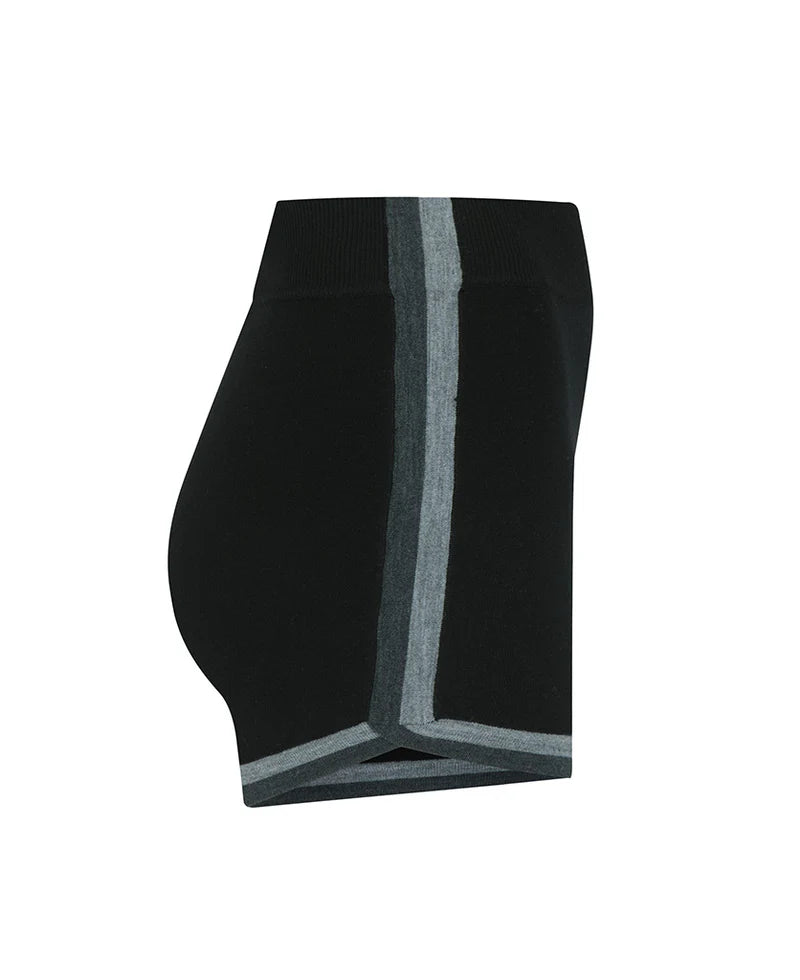 RETRO SHORT 2.0 - BLACK