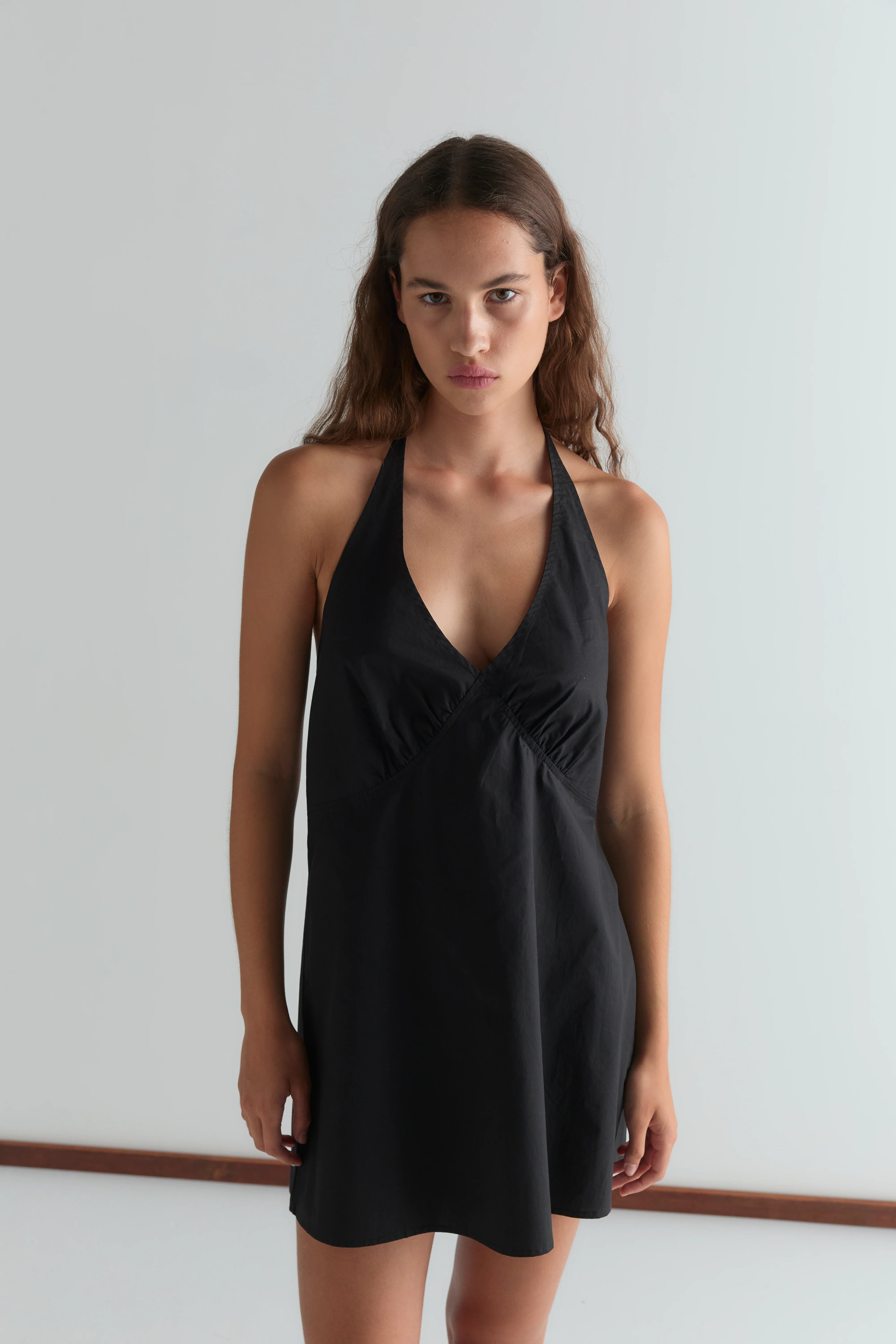 CINCHED HALTER DRESS - BLACK
