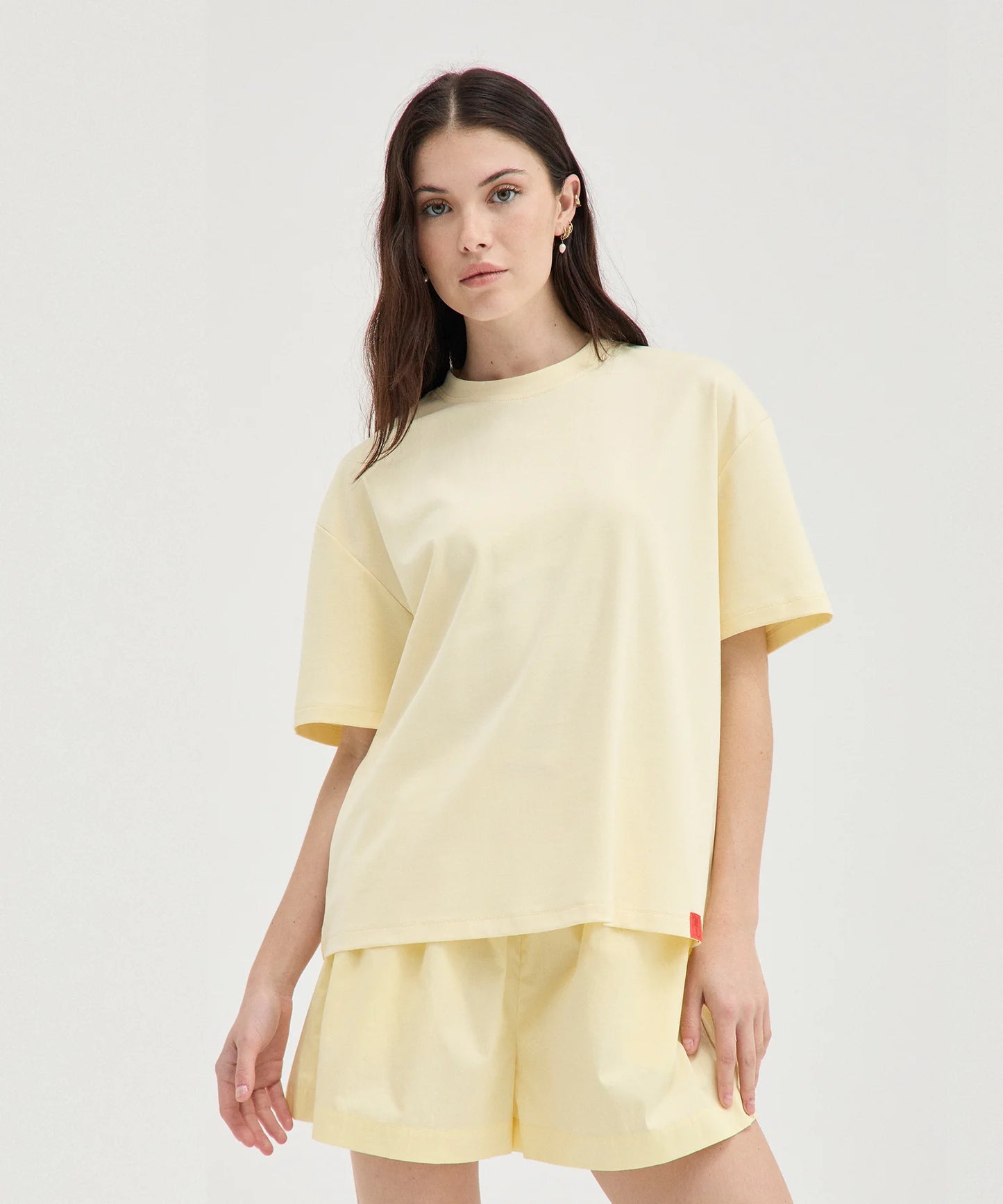 RELAXED TEE - BUTTER