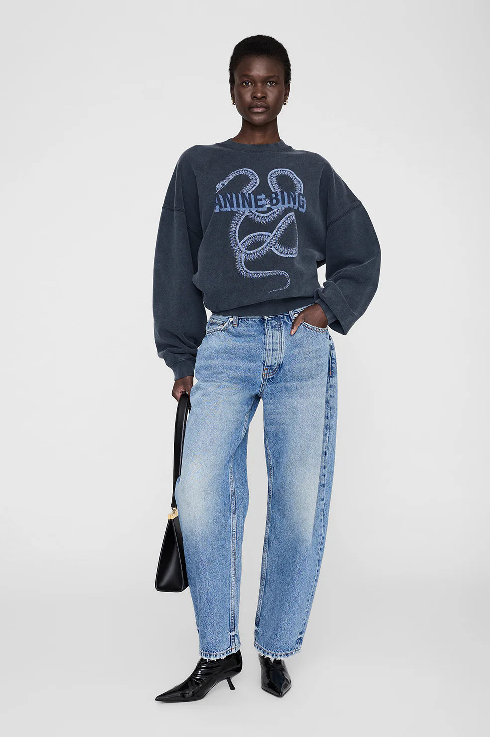 HARVEY CREW SWEATSHIRT SNAKE - WASHED BLACK