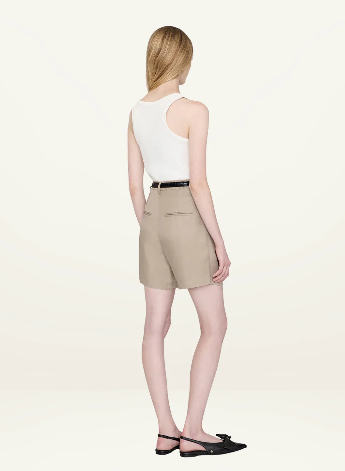 CARRIE SHORT - OATMEAL LINEN BLEND