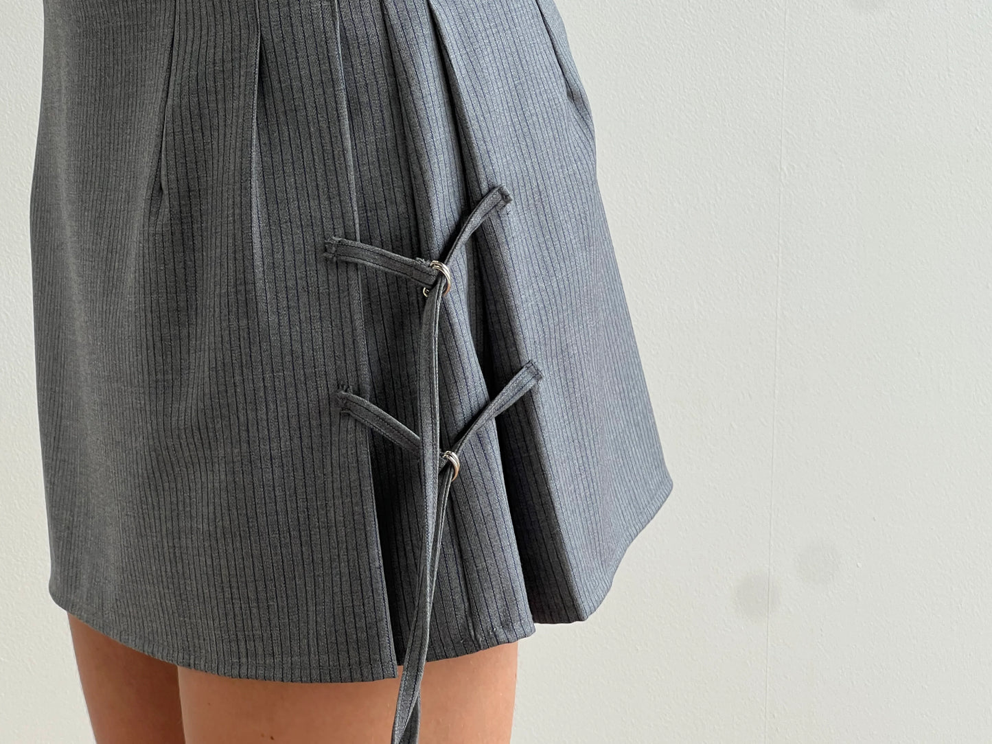 TAB TIE SKIRT - GREY BLUE STRIPE