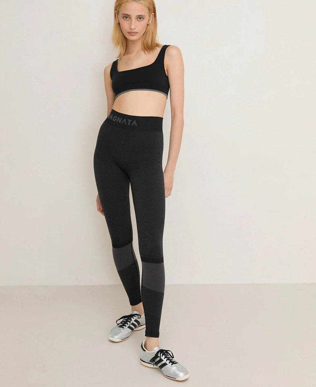 M19 FINE RIB WOOL BRALET - BLACK