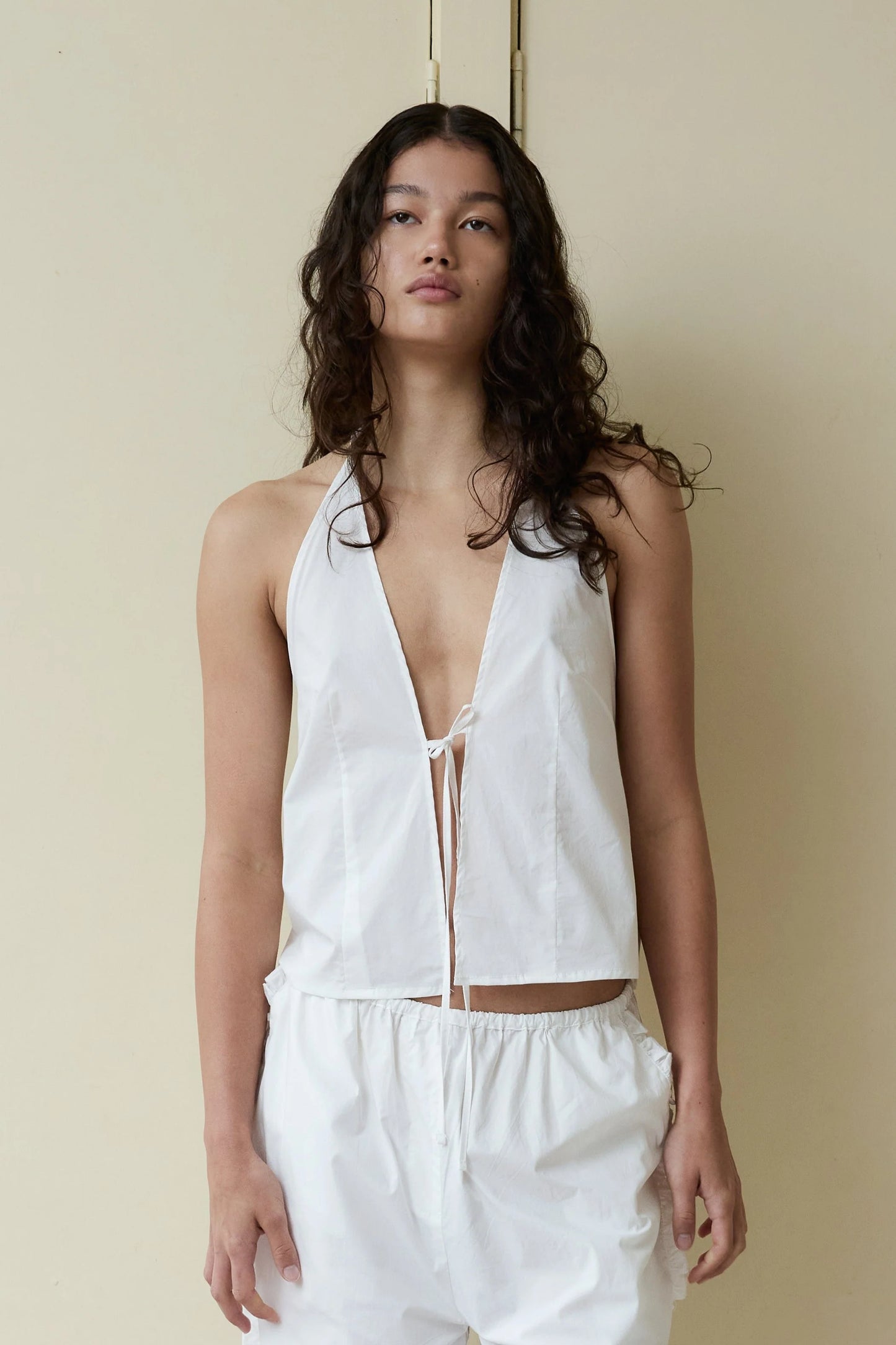 OPEN HALTER TOP - WHITE