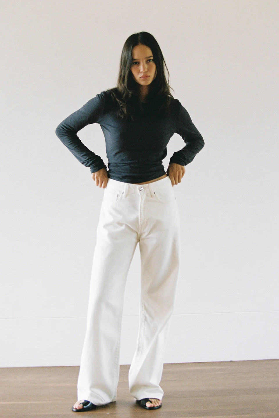 OLIVE MID SLOUCHY WIDE JEAN - BONE