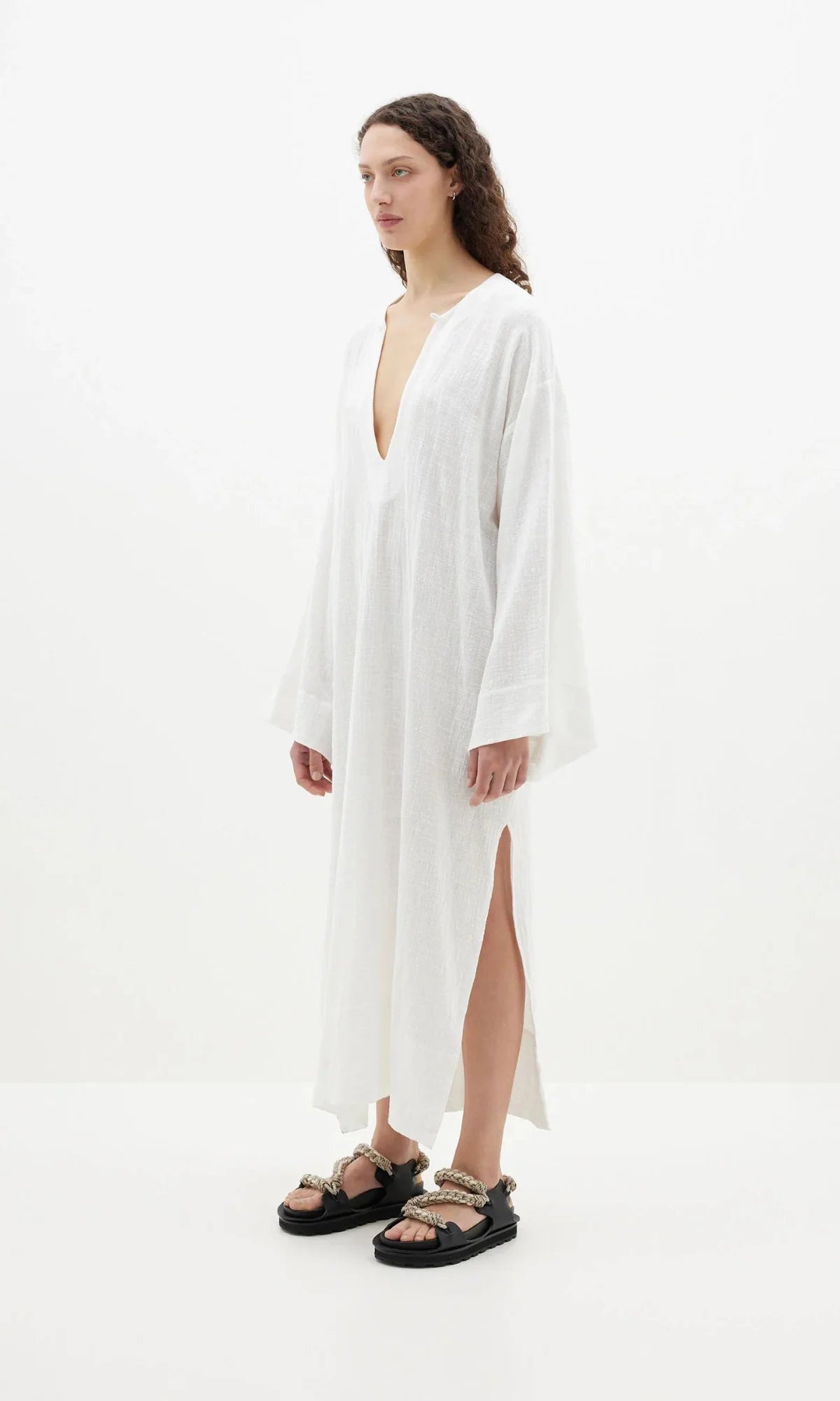 GUAZE LONGERLINE DRESS - WHITE