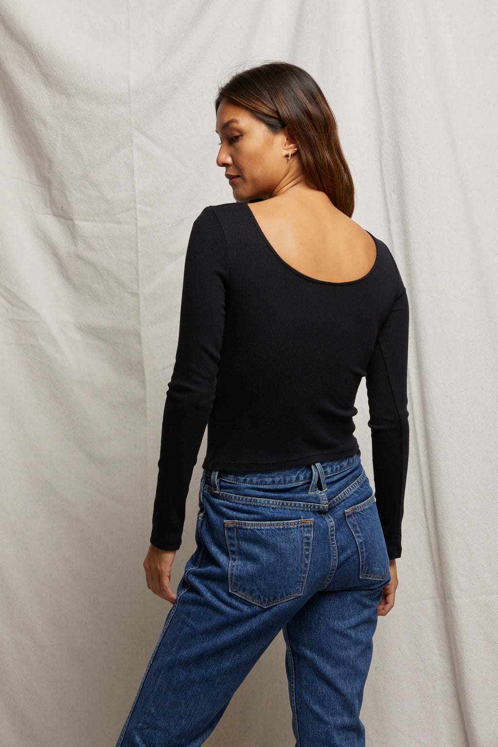 ANYA LONGSLEEVE  - TRUE BLACK