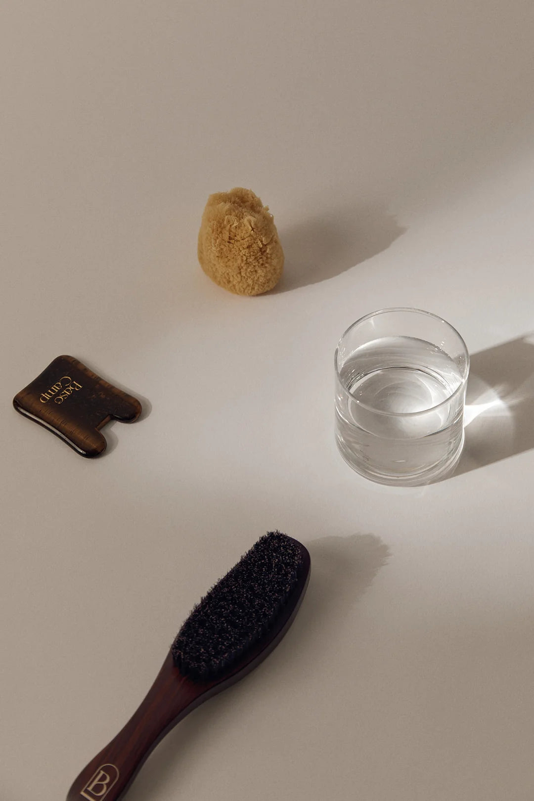 TIGERS EYE GUA SHA LIFTING TOOL