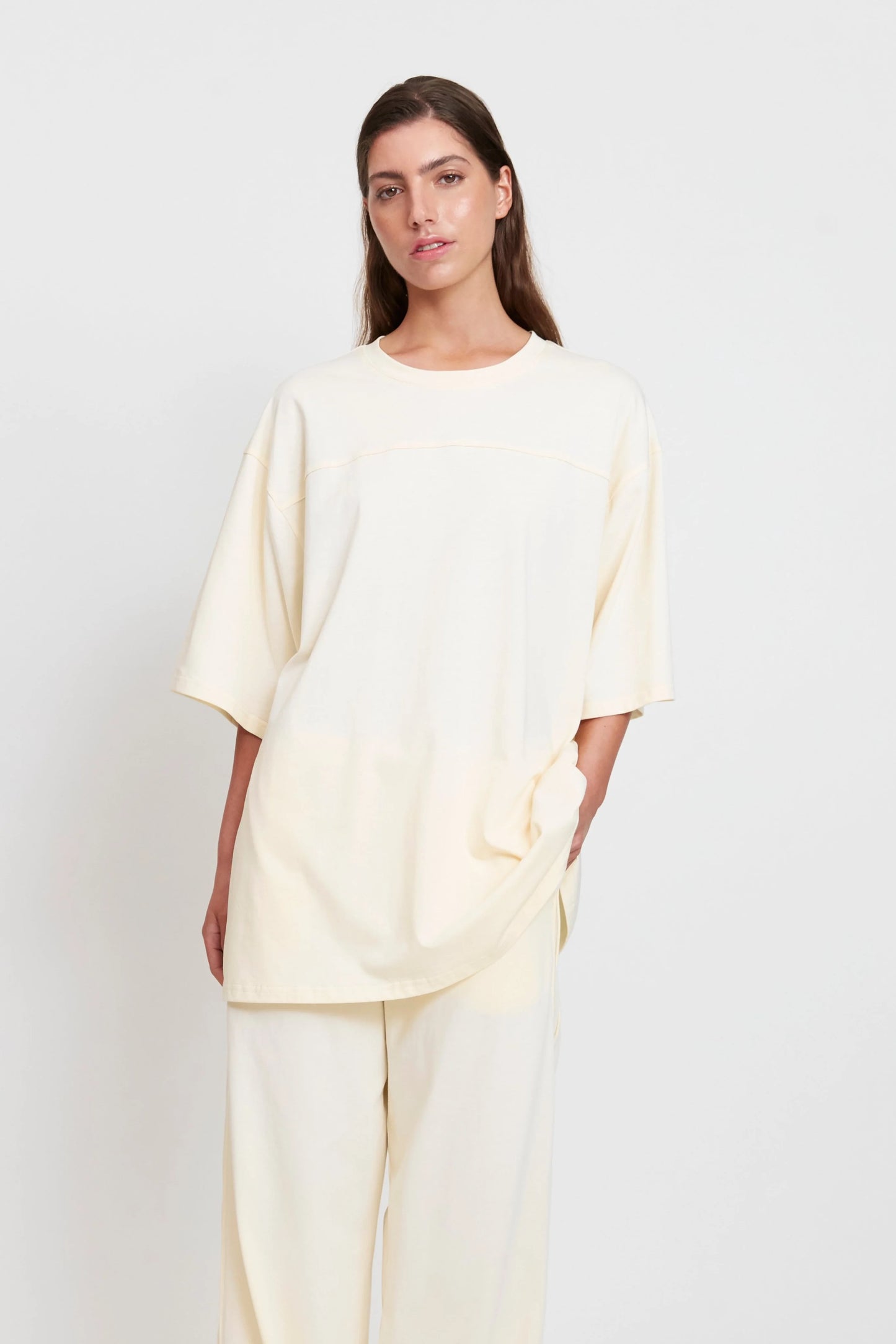 ISOLA TEE - BUTTER