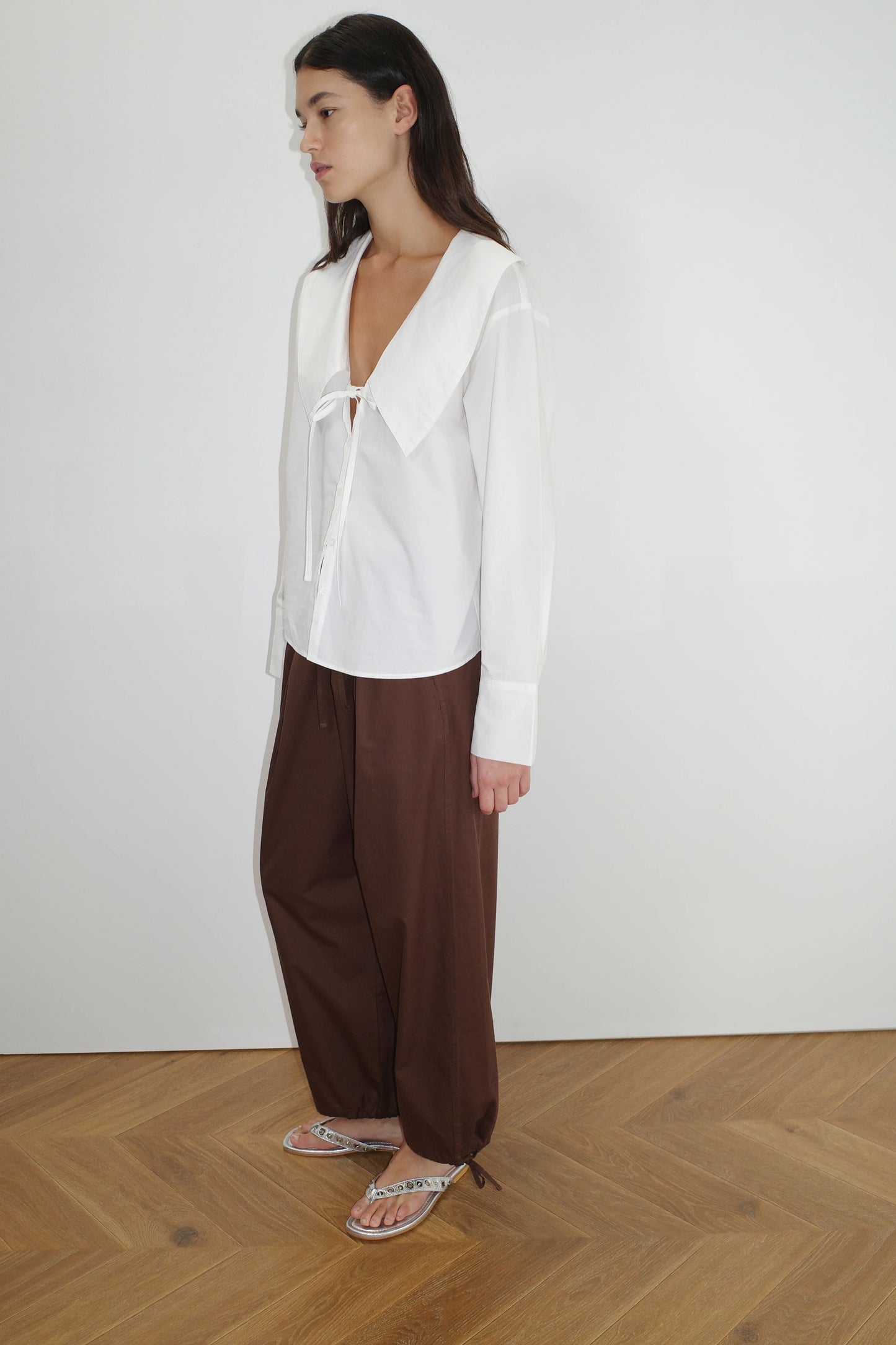 COLLARED TIE SHIRT - WHITE