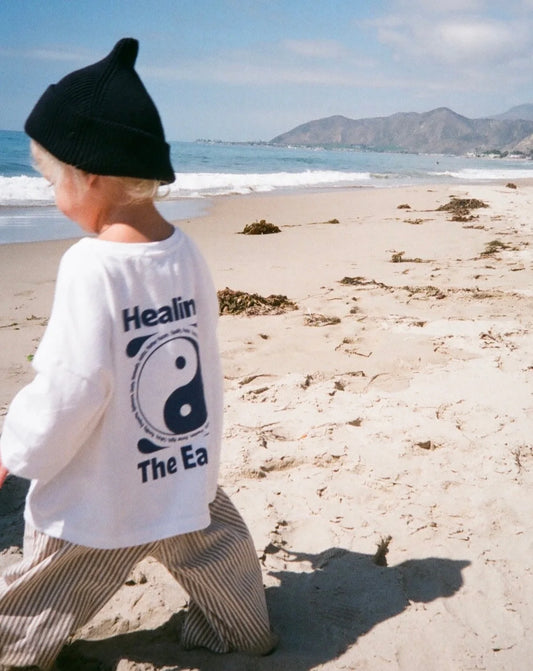 KEEP EARTH AROUND TEE - DEEP BLUE PRINT