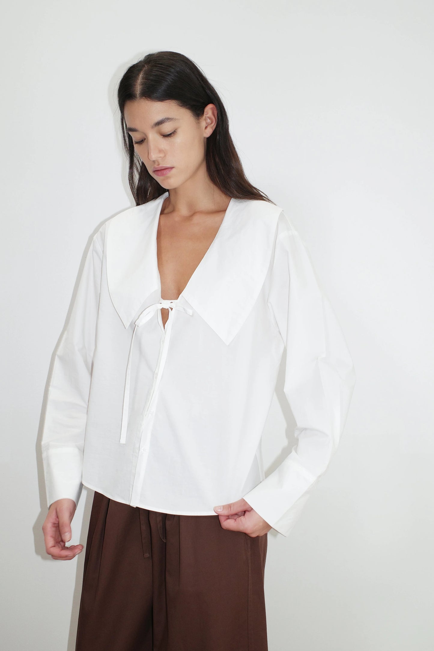 COLLARED TIE SHIRT - WHITE