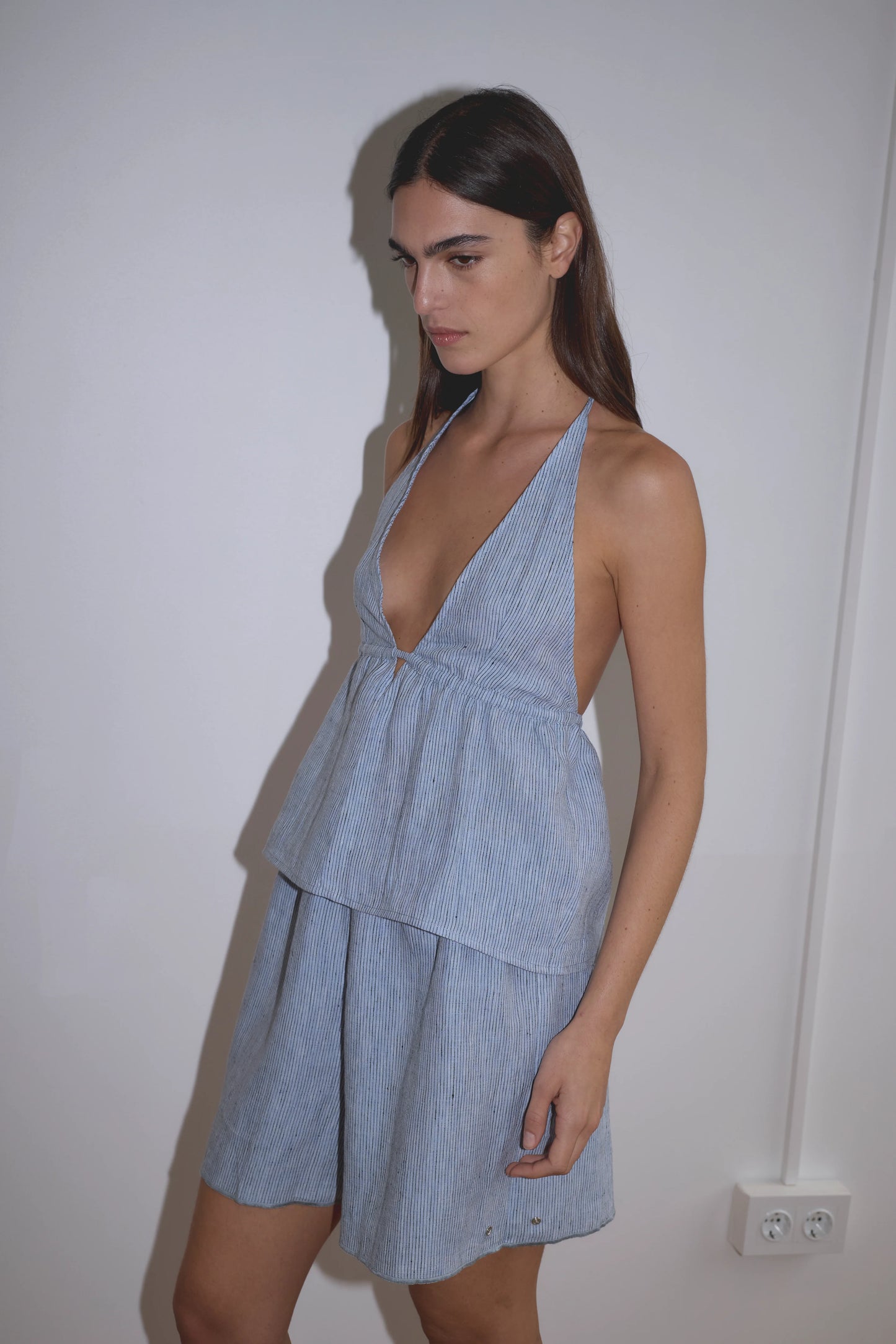 BUTTON HALTER - BLUE STRIPE
