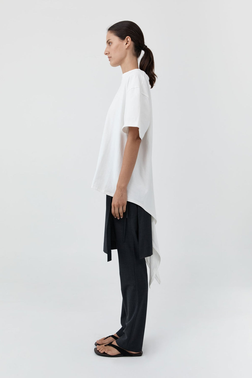 COTTON JERSEY SPLIT BLACK TEE - OFF WHITE