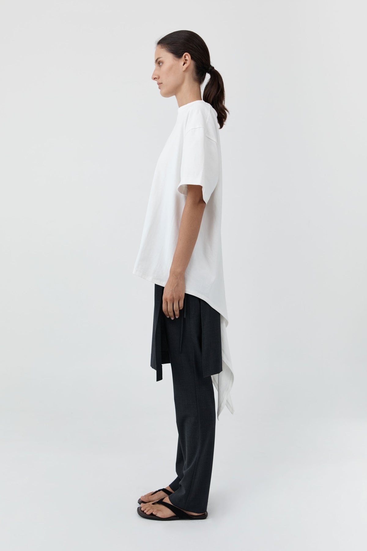 COTTON JERSEY SPLIT BLACK TEE - OFF WHITE