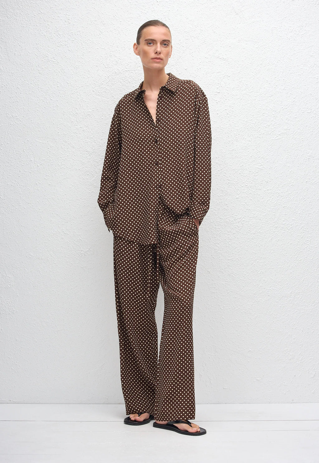 (PRE-ORDER) DRAWSTRING TROUSER - POLKA DOT CHOCOLATE