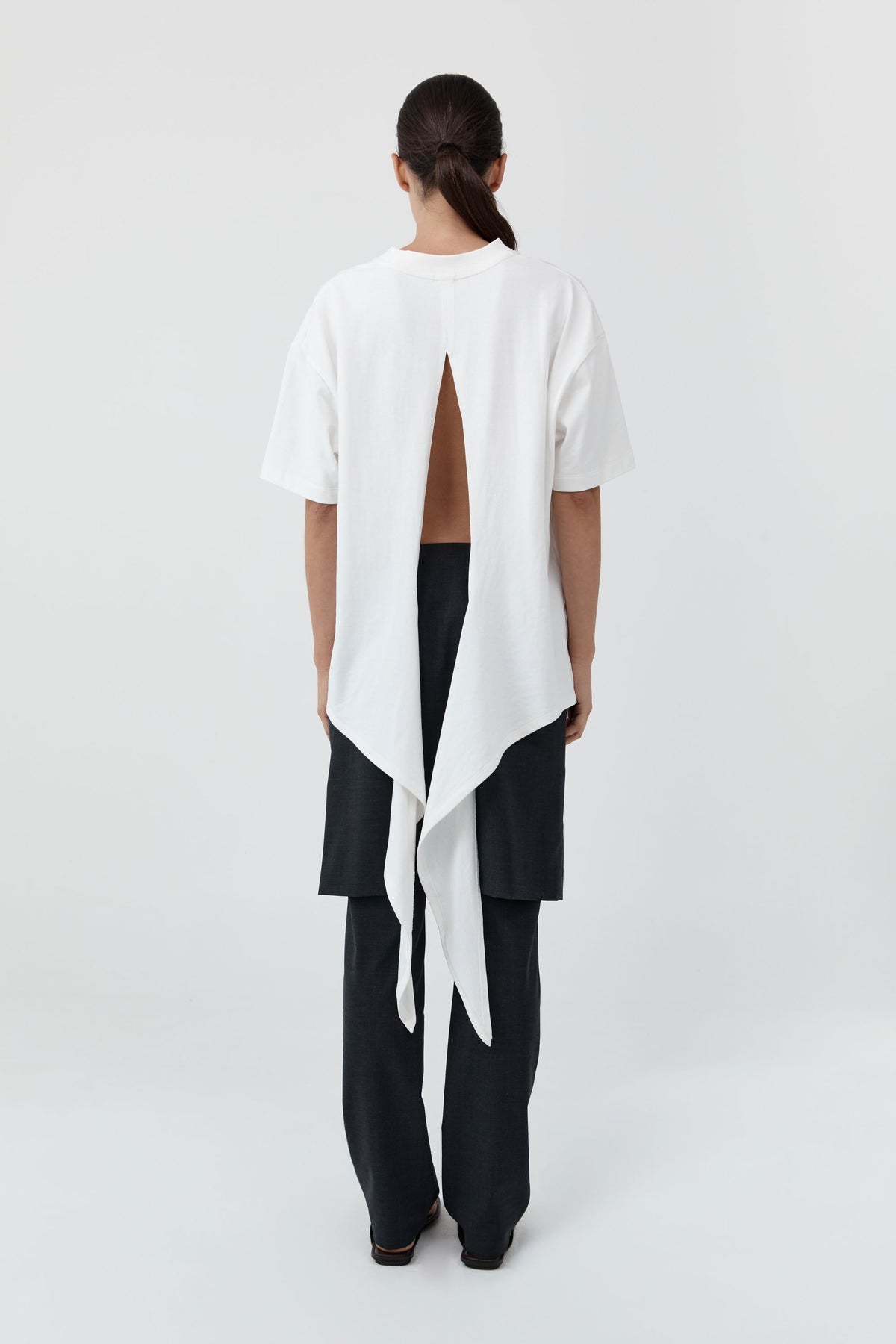 COTTON JERSEY SPLIT BLACK TEE - OFF WHITE