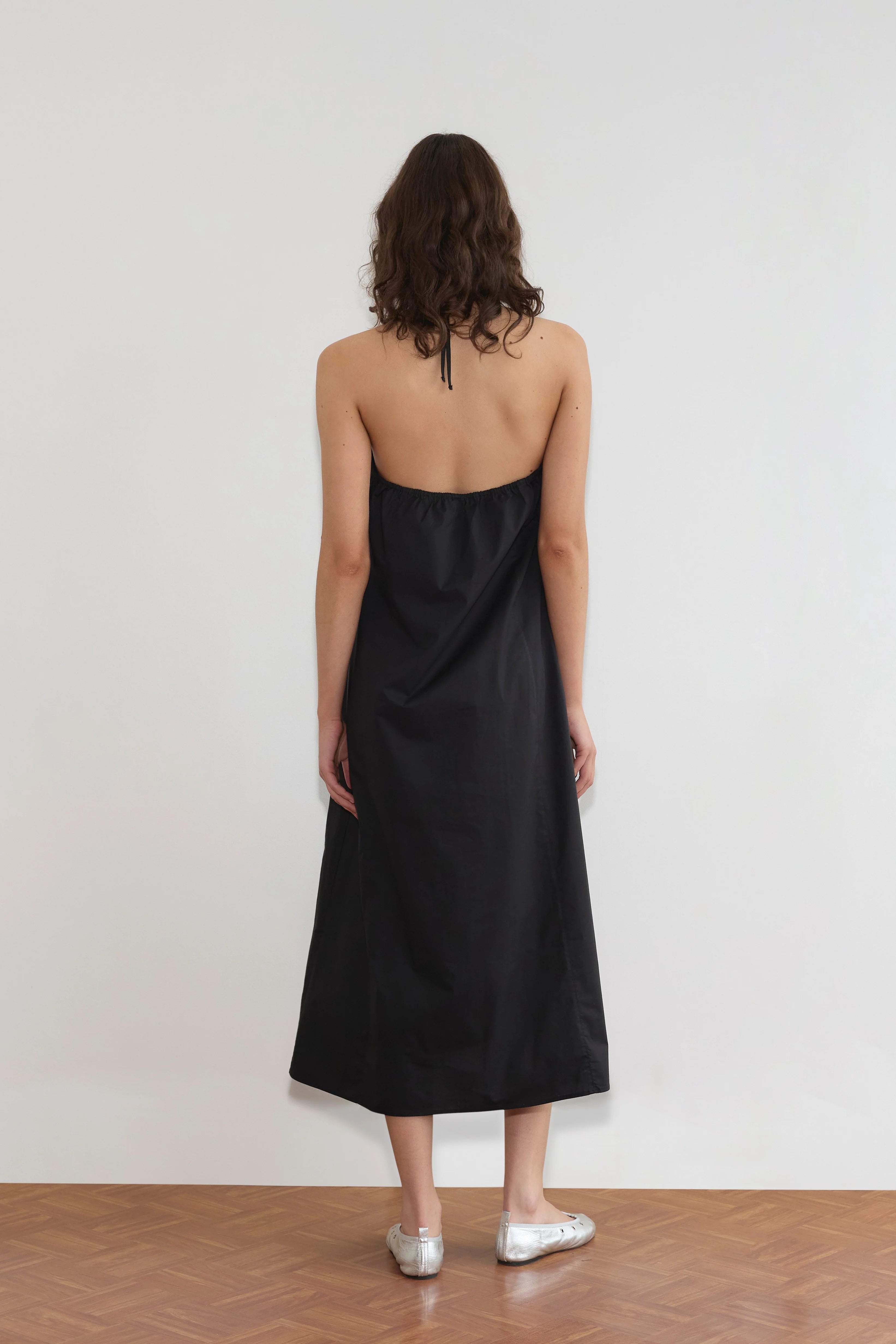 SEAMED HALTER DRESS - BLACK