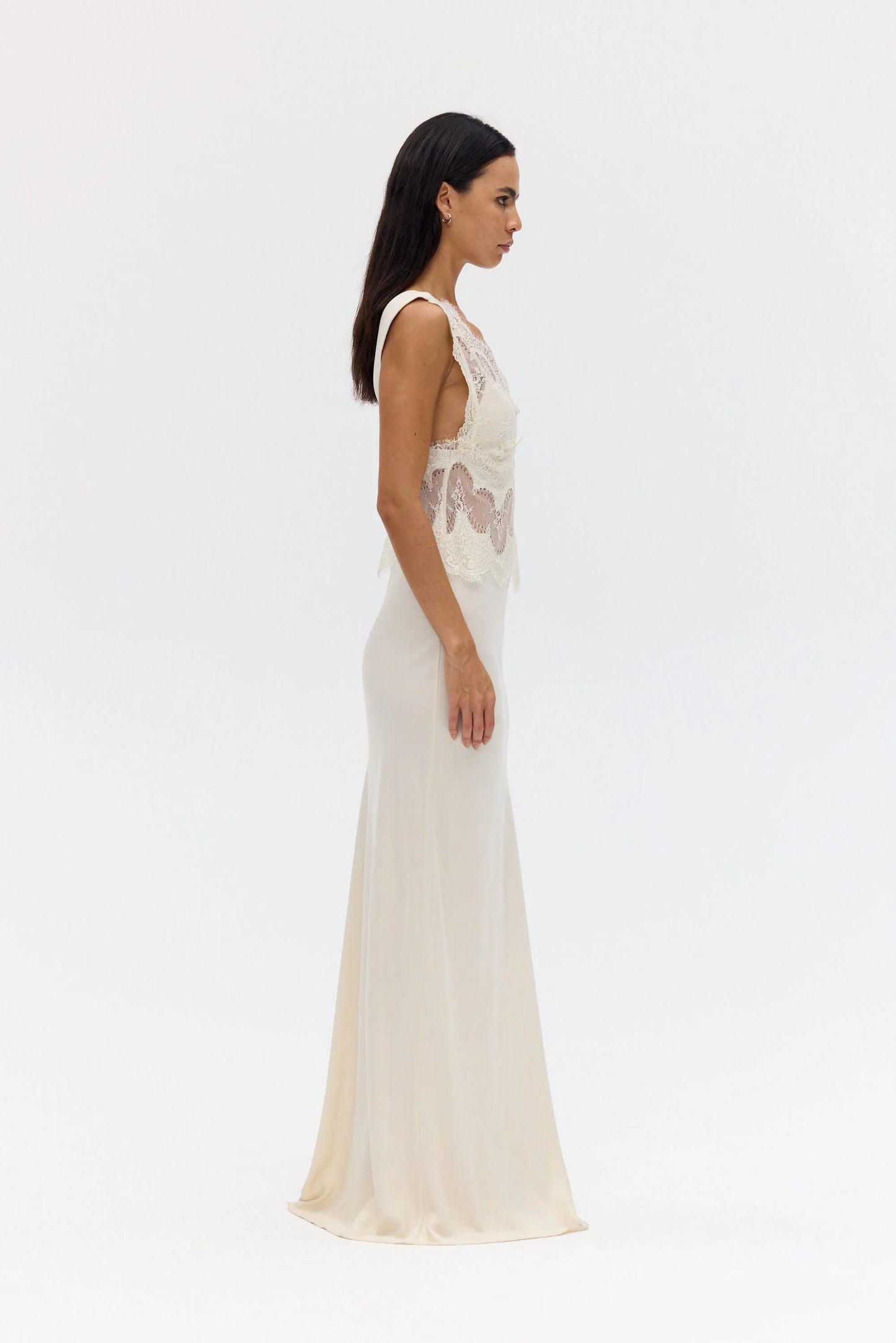 (PRE-ORDER) VISIONS LACE FLOOR LENGTH DRESS - BUTTERCREAM