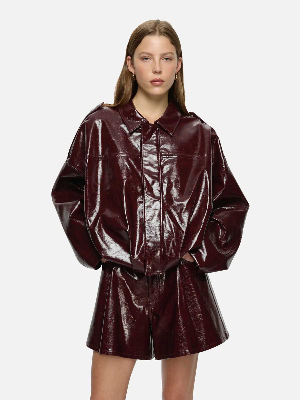 RITA SHORTS - BURGANDY