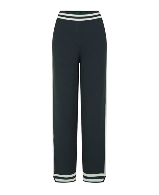 ORGANIC ROMEO TRACKPANT - NAVY