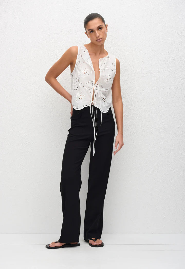 BRODERIE TIE BLOUSE - WHITE