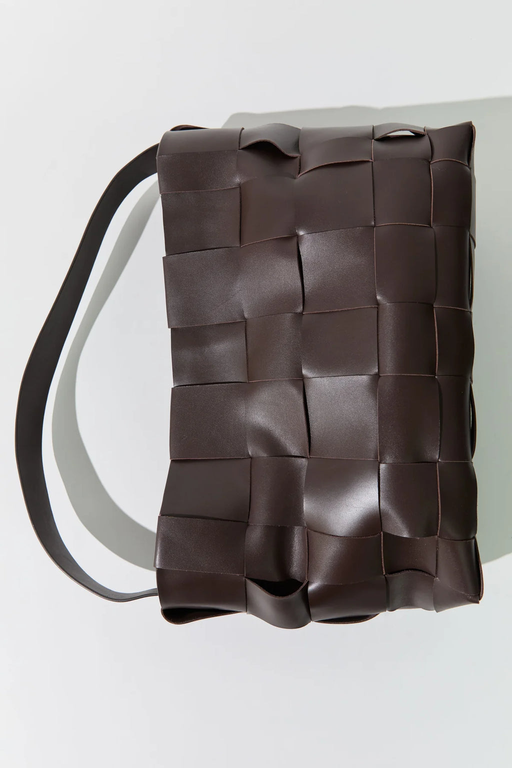 WOVEN MINI TOTE - CHOCOLATE