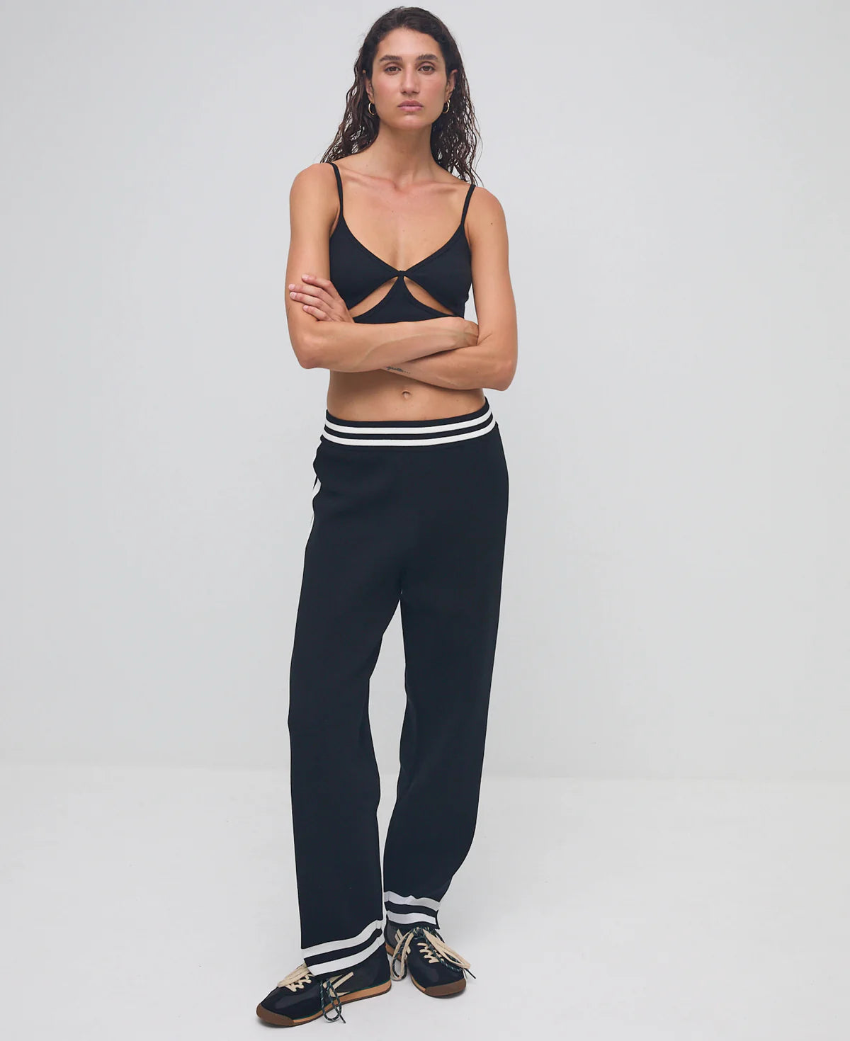 ORGANIC ROMEO TRACKPANT - BLACK