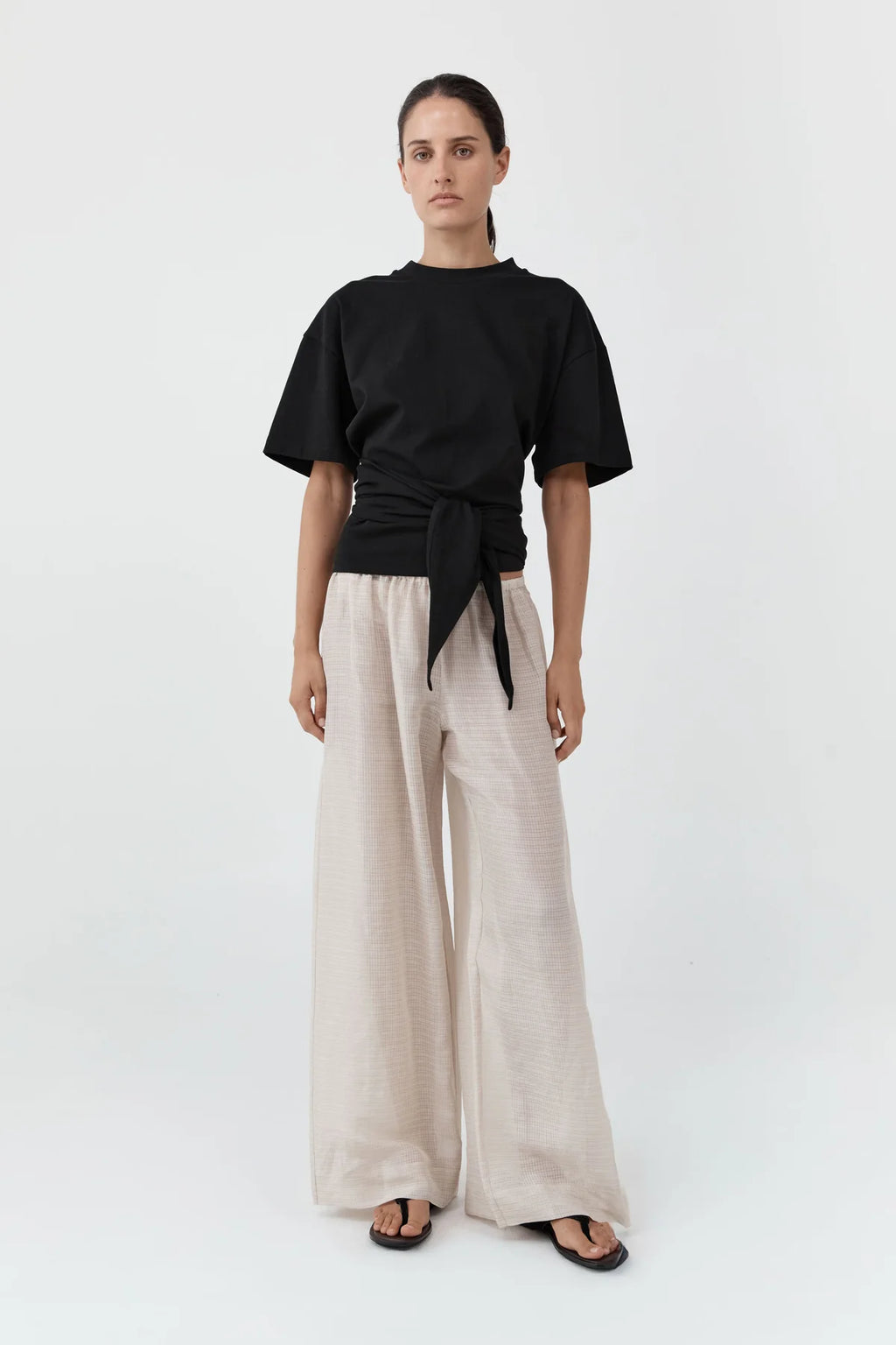 COTTON JERSEY SPLIT BLACK TEE - BLACK