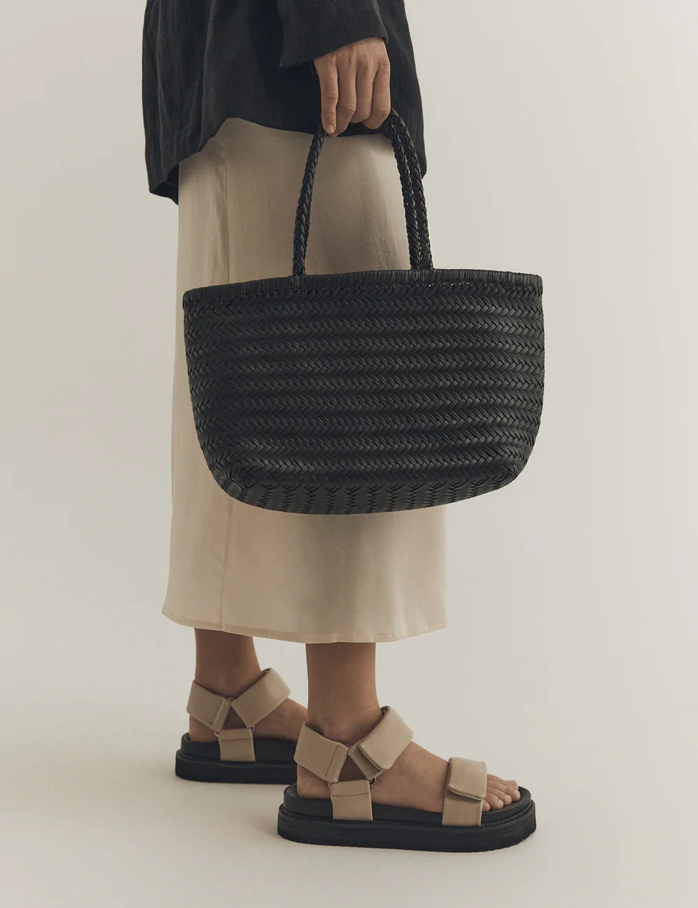 AMELIA WOVEN BAG - BLACK
