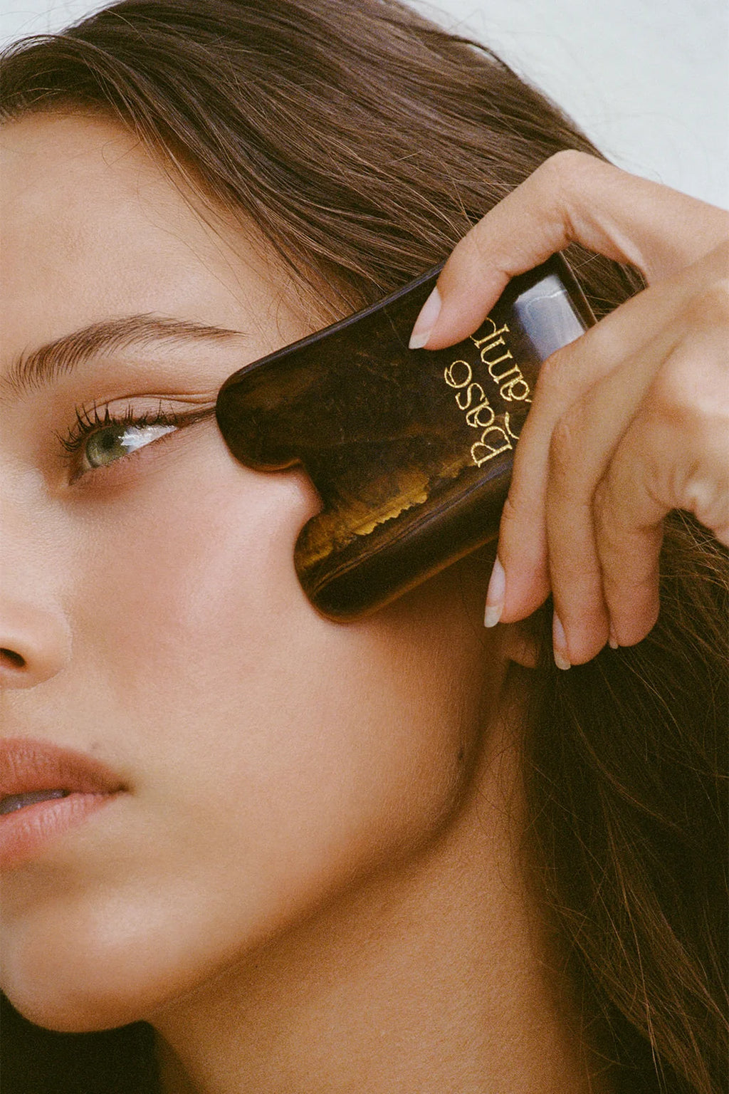 TIGERS EYE GUA SHA LIFTING TOOL