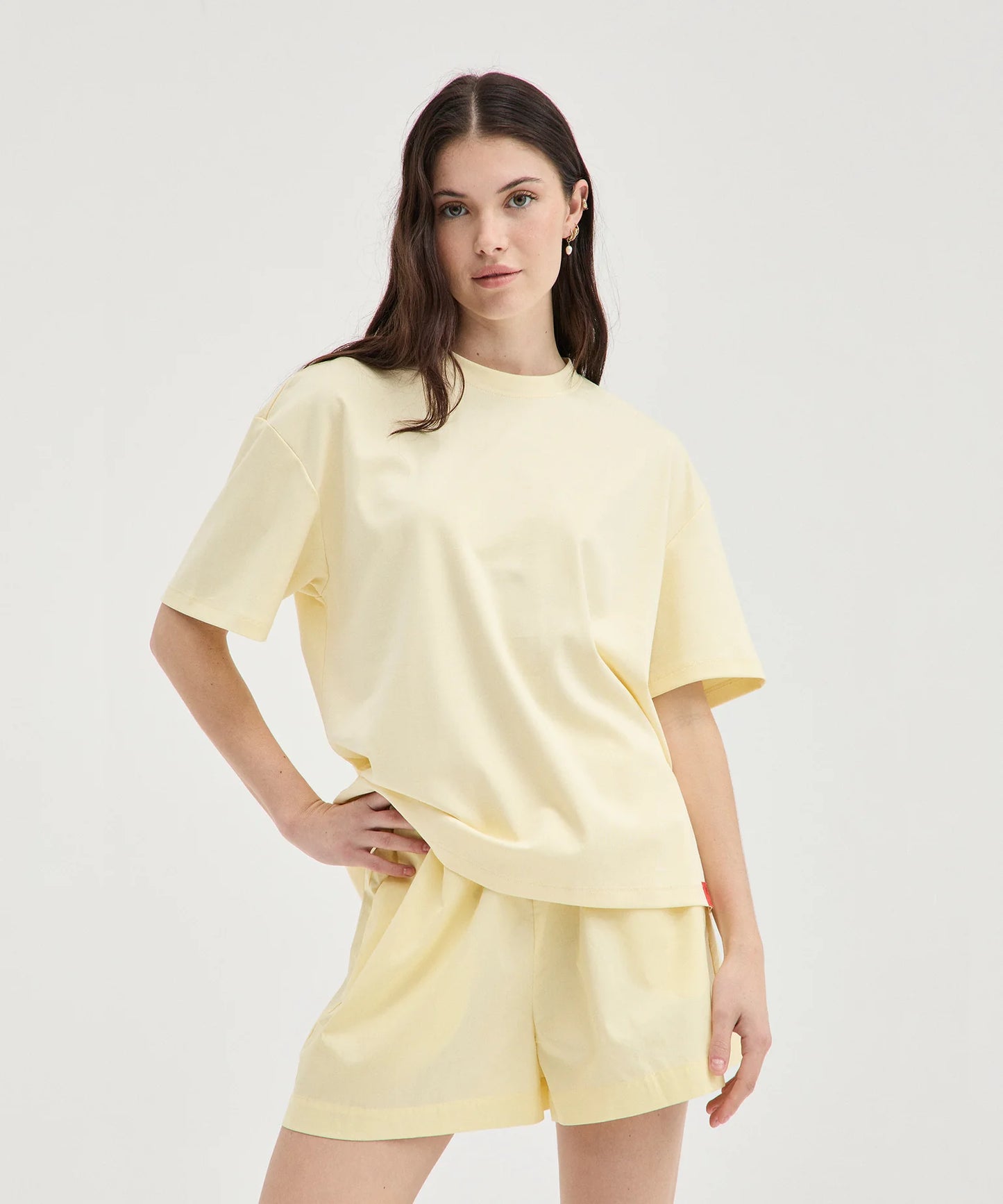 RELAXED TEE - BUTTER