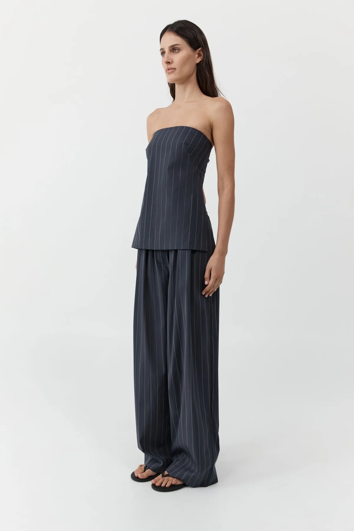 (PRE-ORDER) STRIPE RELAXED PLEAT PANT - INK STRIPE