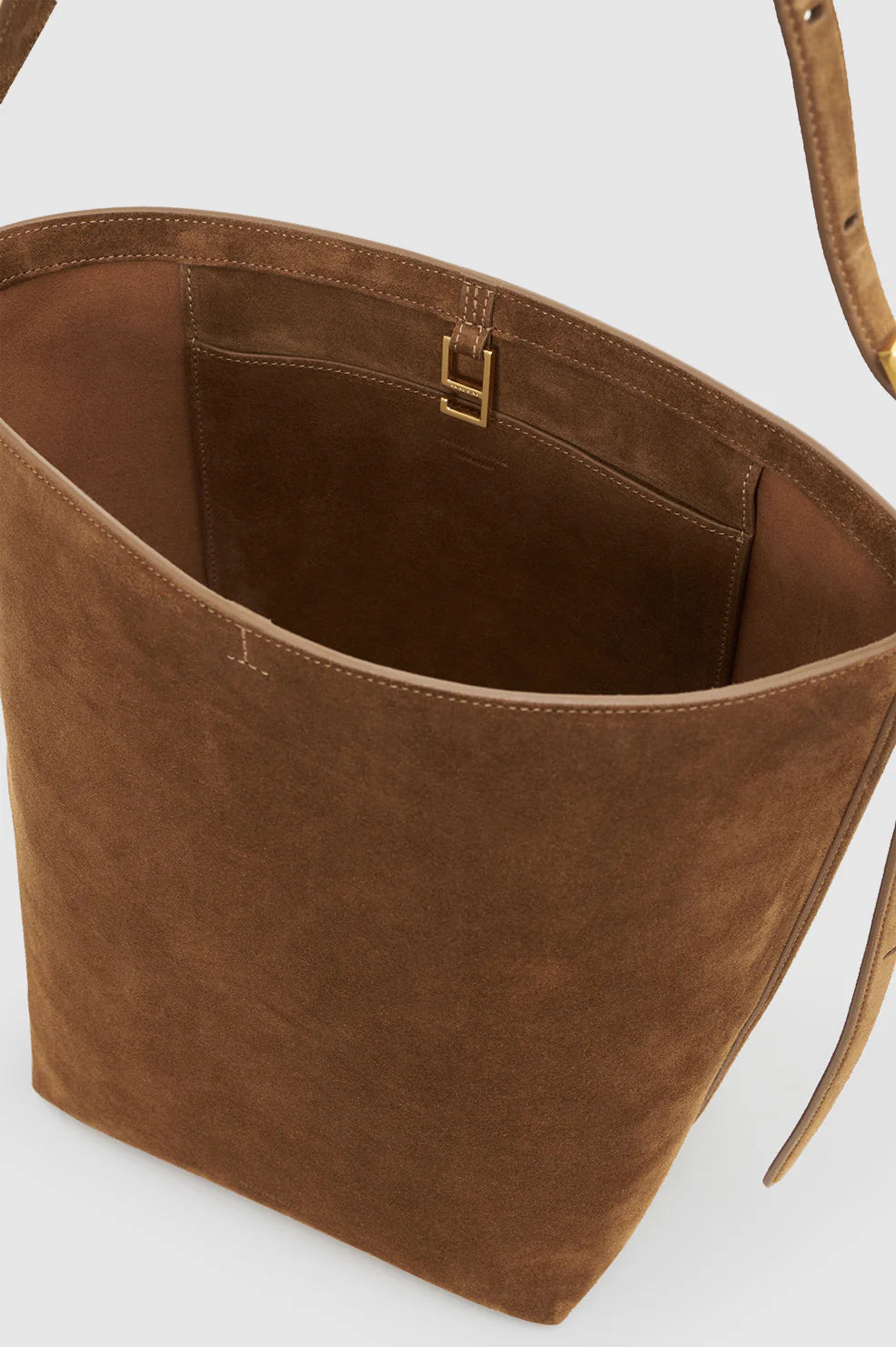 ELLY LARGE BUCKET BAG - SUEDE TOBACCO