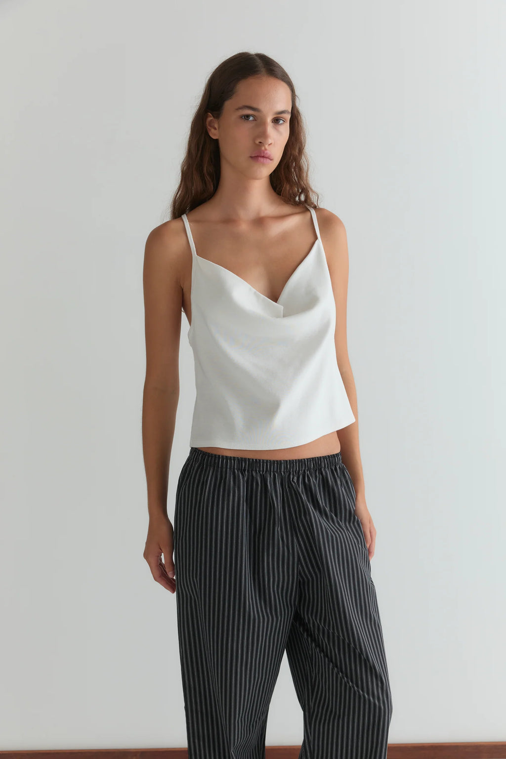 THE EASE TROUSER - MONO STRIPE
