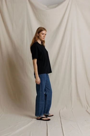CAMRYN OVERSIZED TEE - BLACK