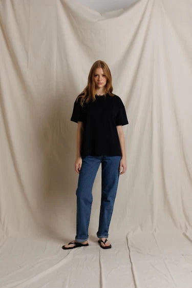 CAMRYN OVERSIZED TEE - BLACK