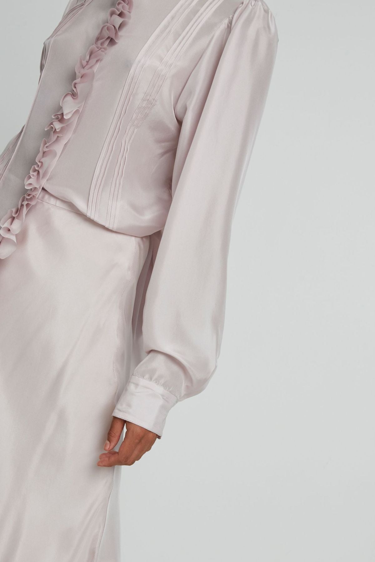 LET'S BE HONEST SHIRT - BALLERINA