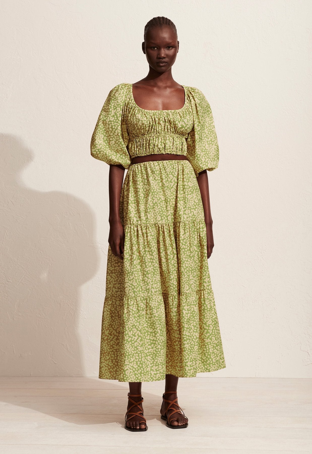 SHIRRED SCOOP BLOUSE - SPRING DAISY