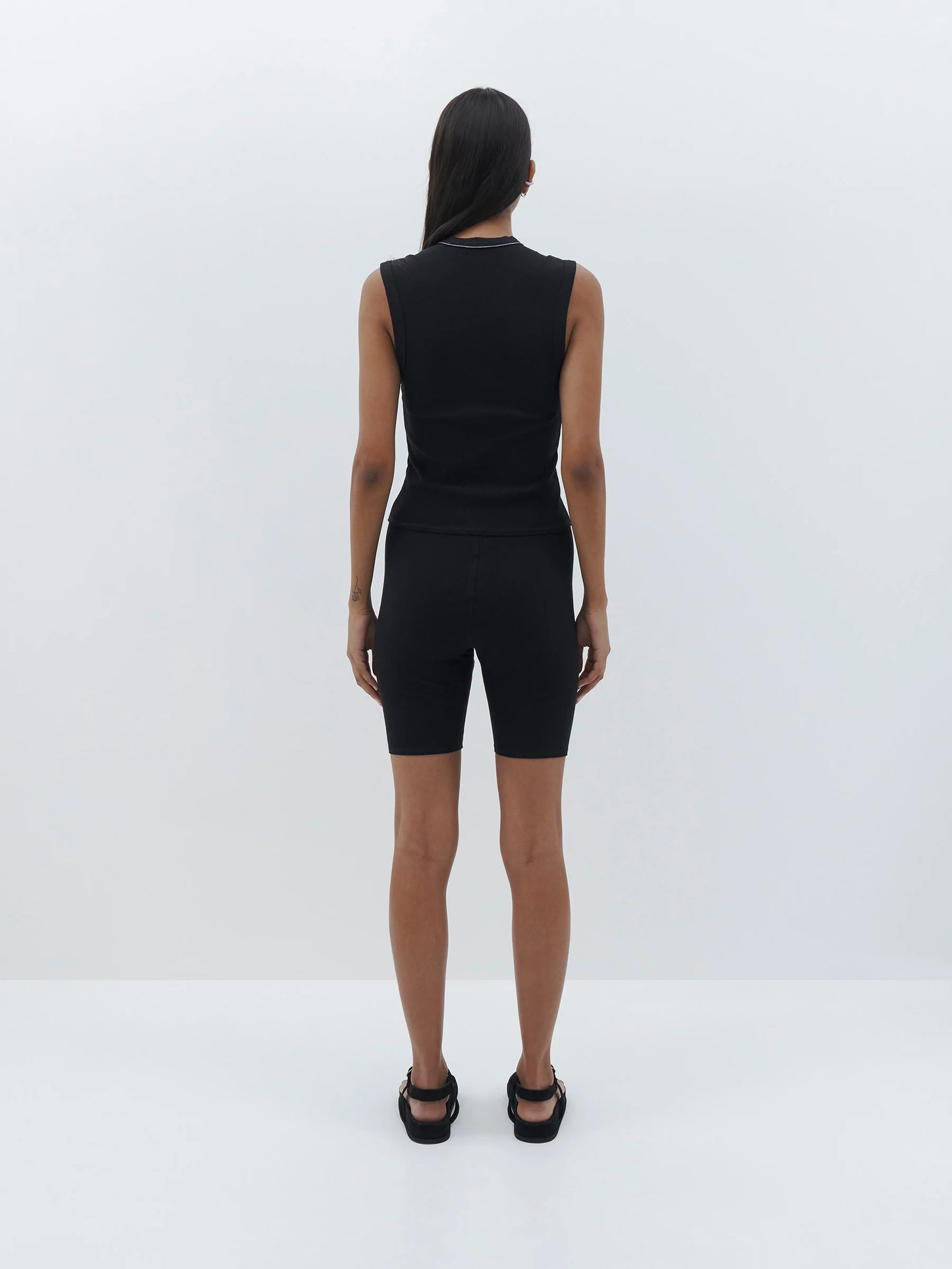 SLIM RIB BIKE SHORT - BLACK