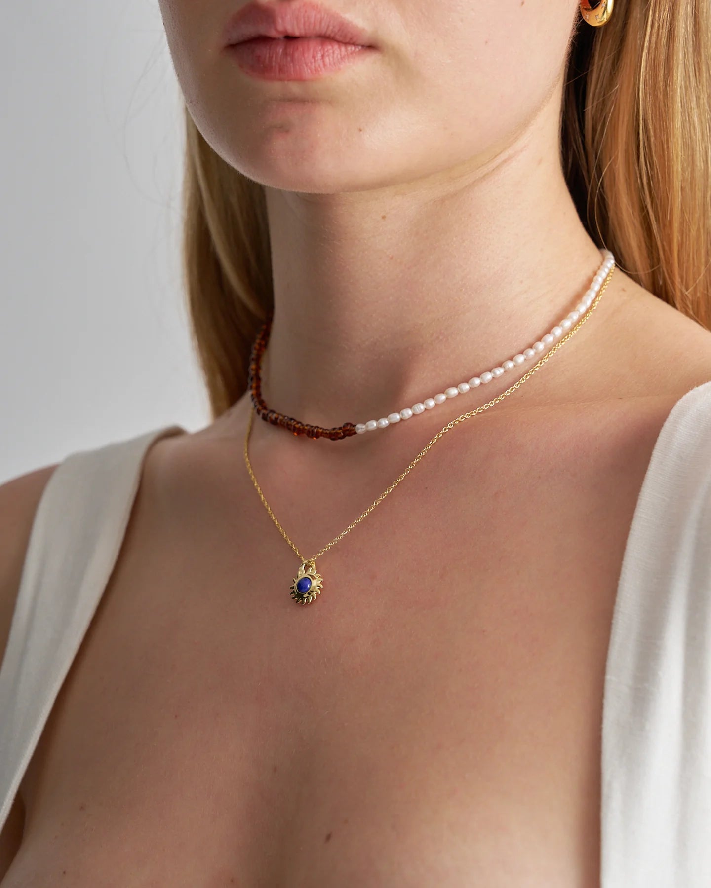 TOFFEE PEARL CHOKER - GOLD